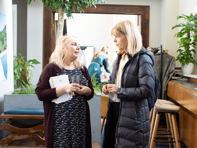 Graciela talking to a workshop participant